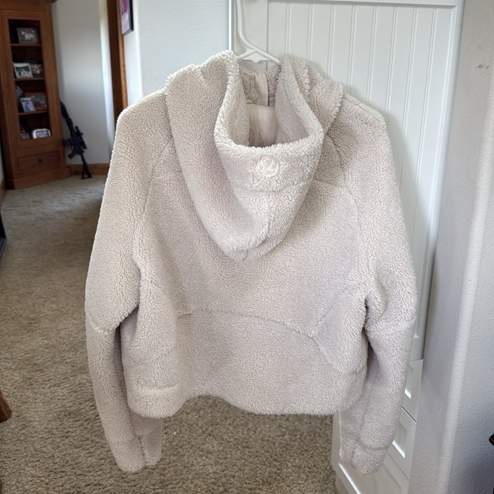 RARE- Sherpa scuba in perfect condition. Size XS - Picture 3 of 5